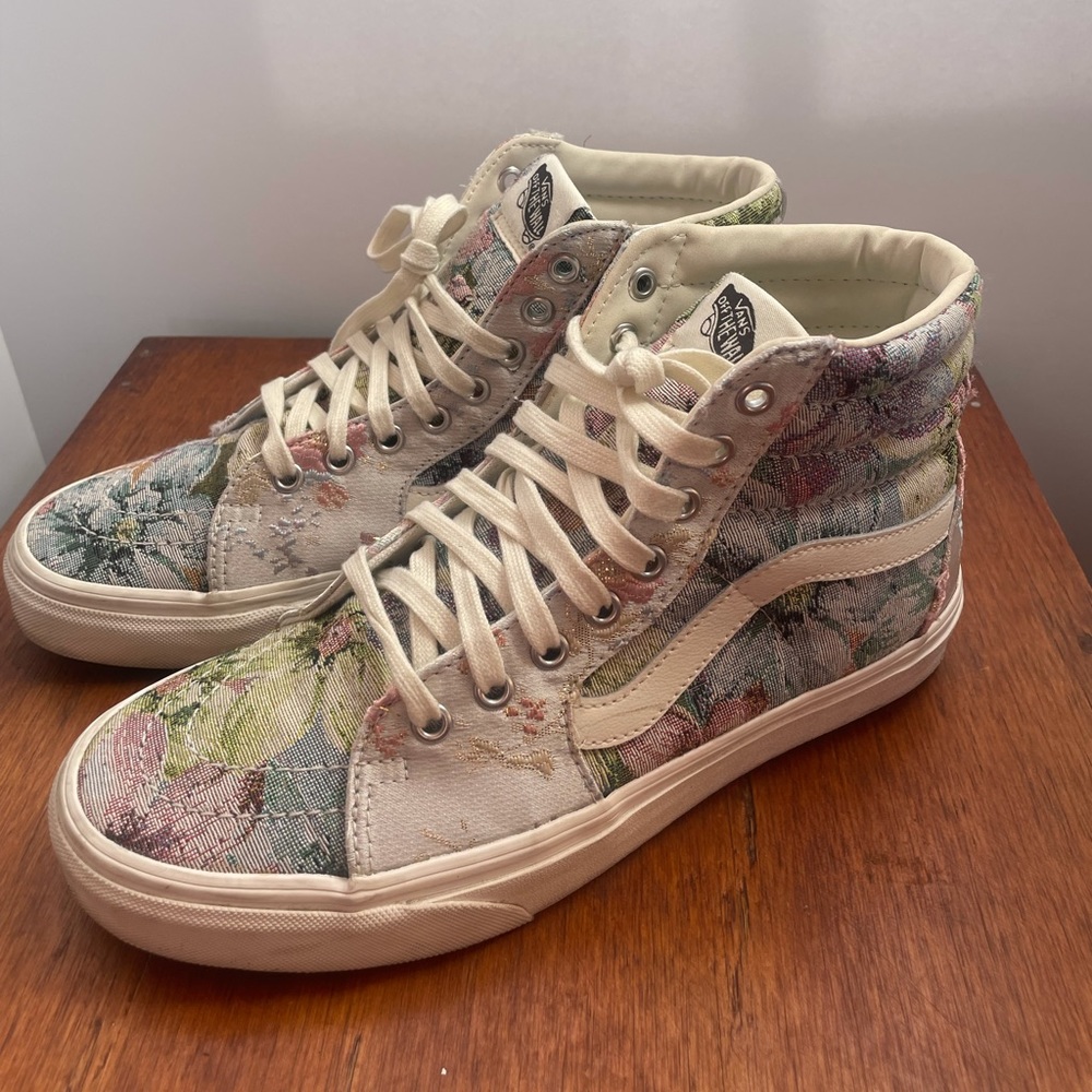 Vans high top tapestry women 9.5 men 8